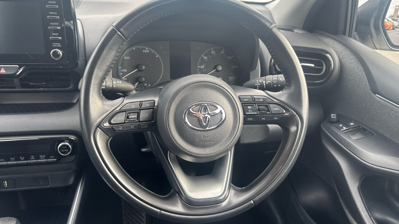 Toyota Yaris 1.5 Hybrid Icon 5dr CVT Hybrid Hatchback